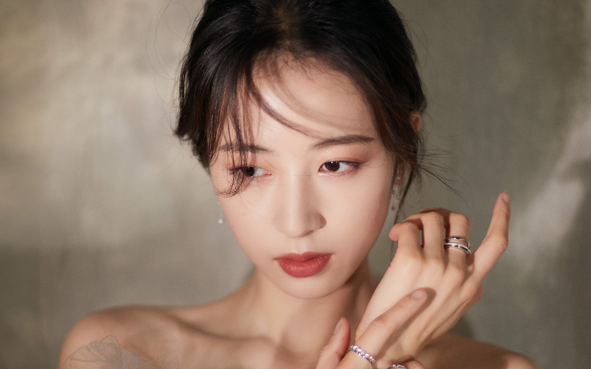 开云体育官网下载-羽毛球混双项目热度提升引发关注,羽毛球混双啥意思