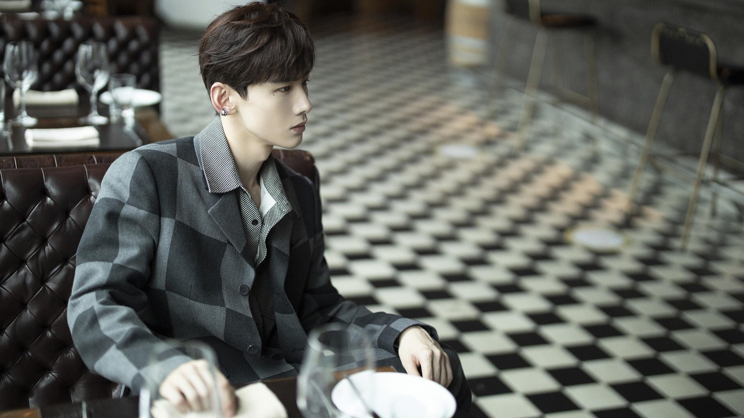 开云体育app注册-法甲新星崭露锋芒:天赋异禀引领未来,法甲新秀