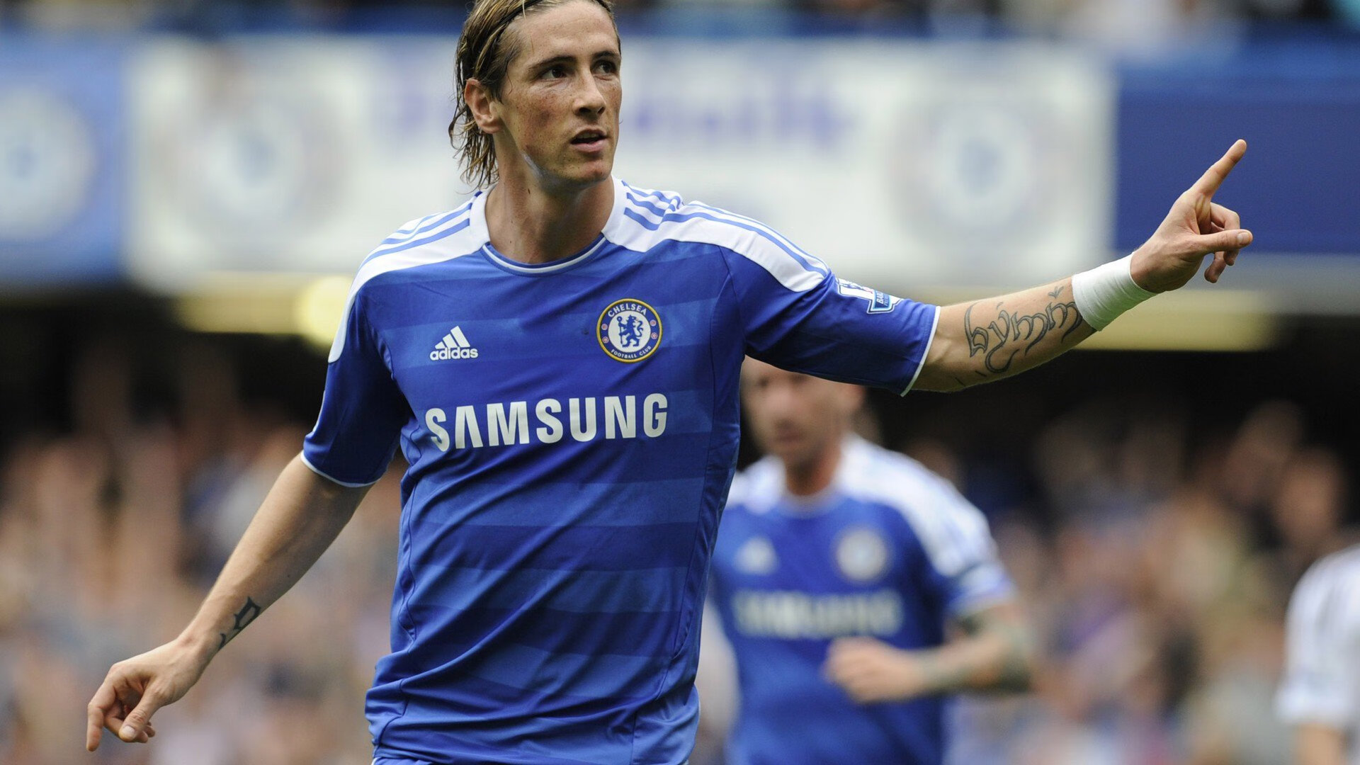 开云体育官网在线-马里特·斯滕伯根展现新生代游泳实力,马滕·斯特克伦博赫